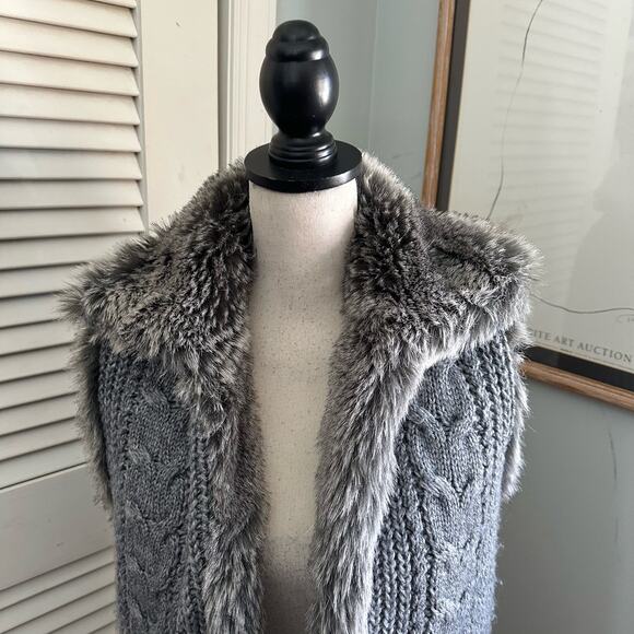ZARA Womens Sweater Vest Medium Gray Faux Fur Lined Open Front Boho Penny Lane - Picture 4 of 9